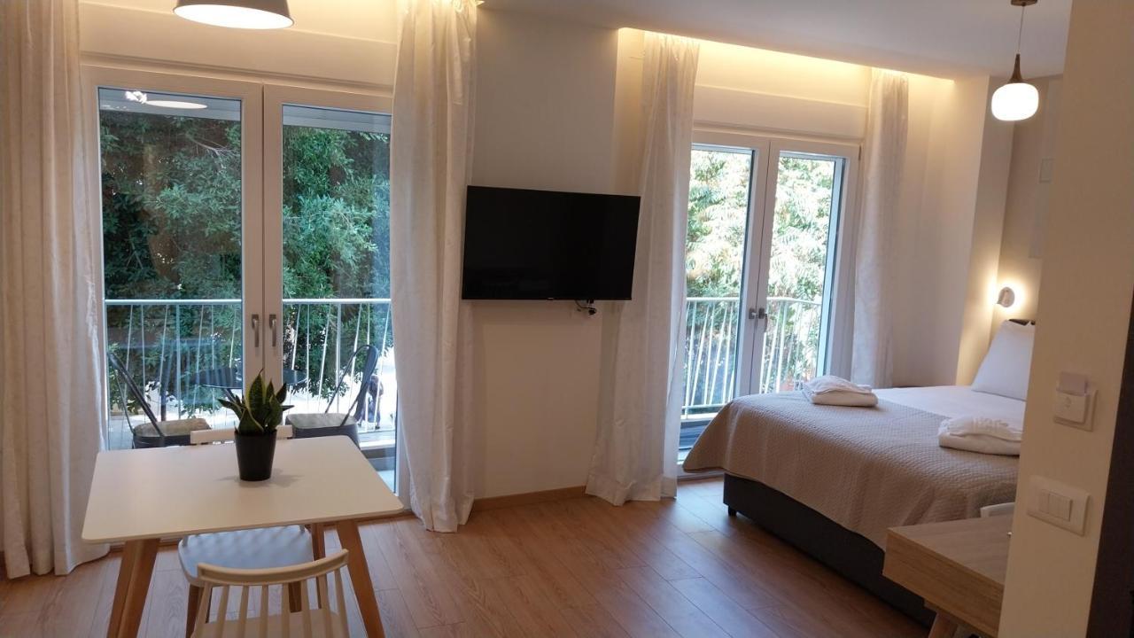 Uni Island - City Heart Suites Ηράκλειο Κρήτης Εξωτερικό φωτογραφία