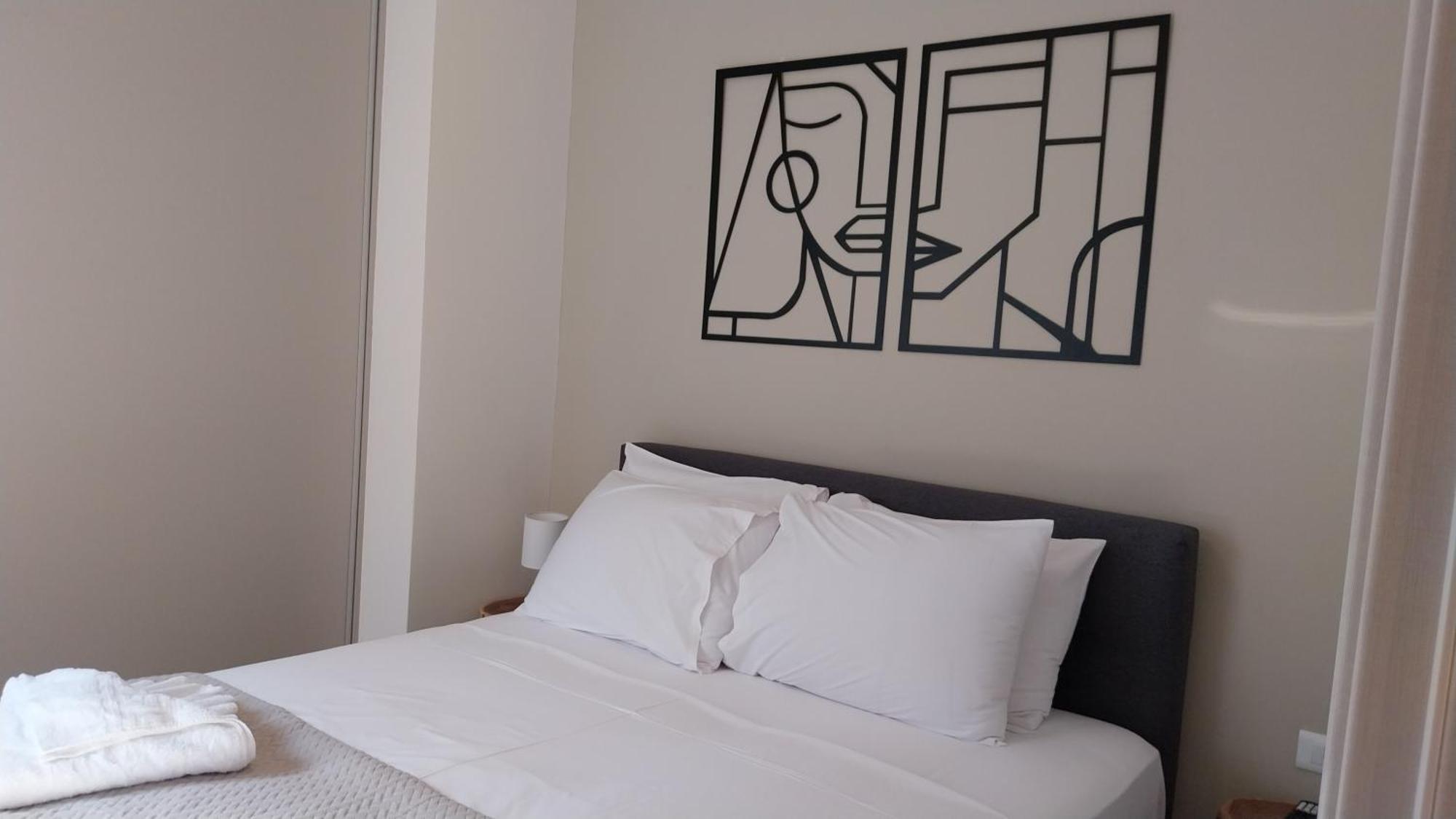 Uni Island - City Heart Suites Ηράκλειο Κρήτης Εξωτερικό φωτογραφία